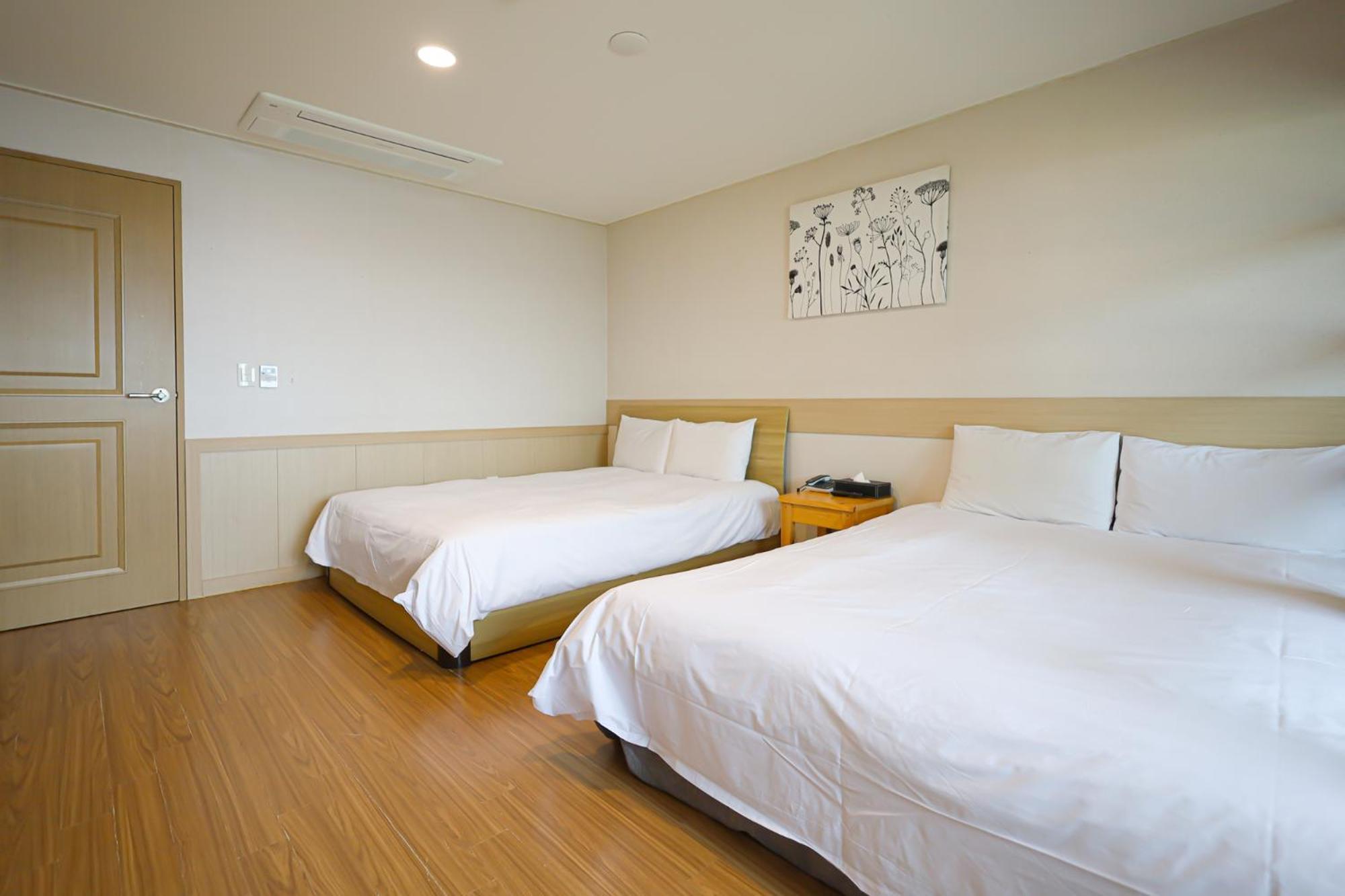 Fantastic Ocean View Sydney Hotel Jeju Exterior photo