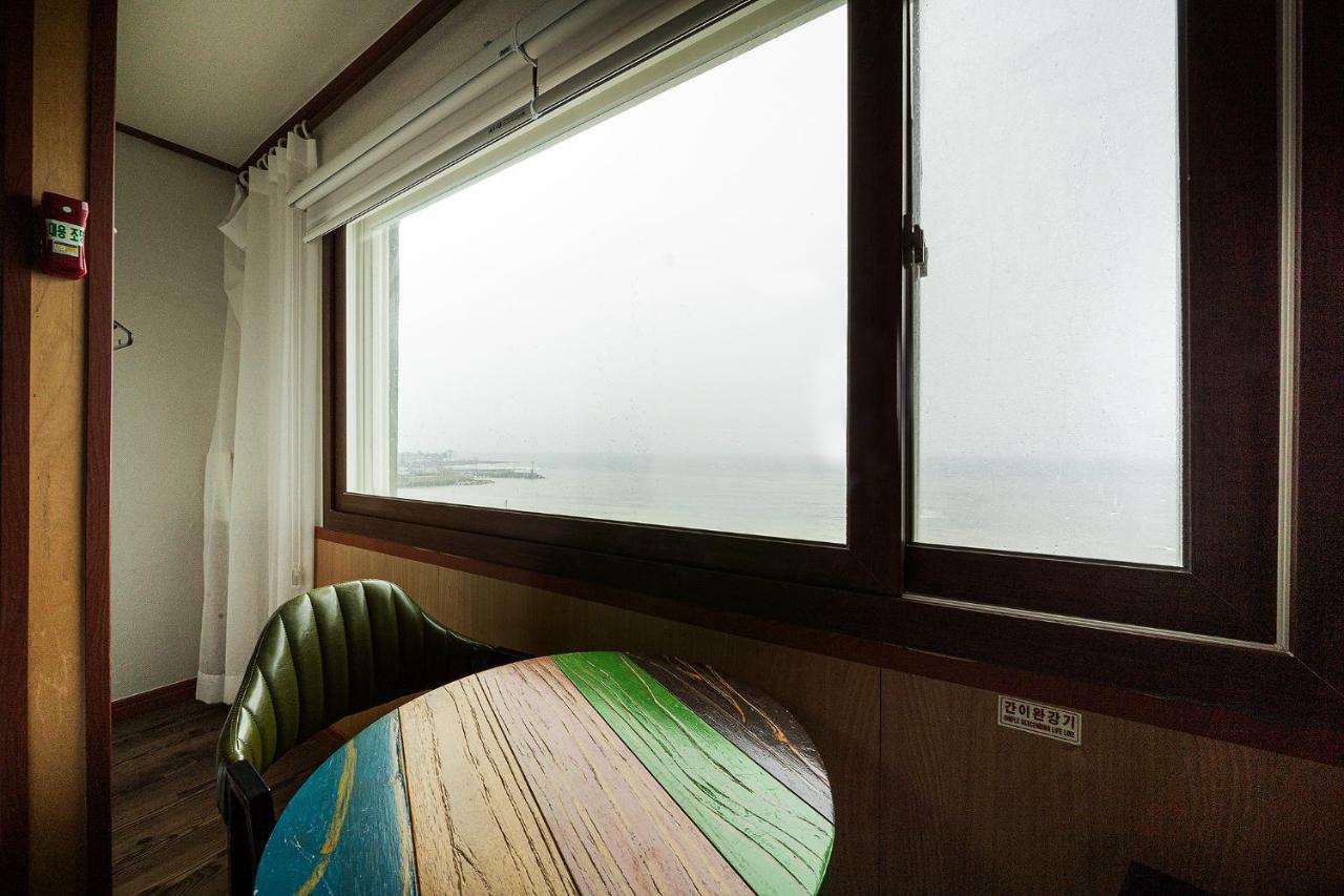 Fantastic Ocean View Sydney Hotel Jeju Exterior photo